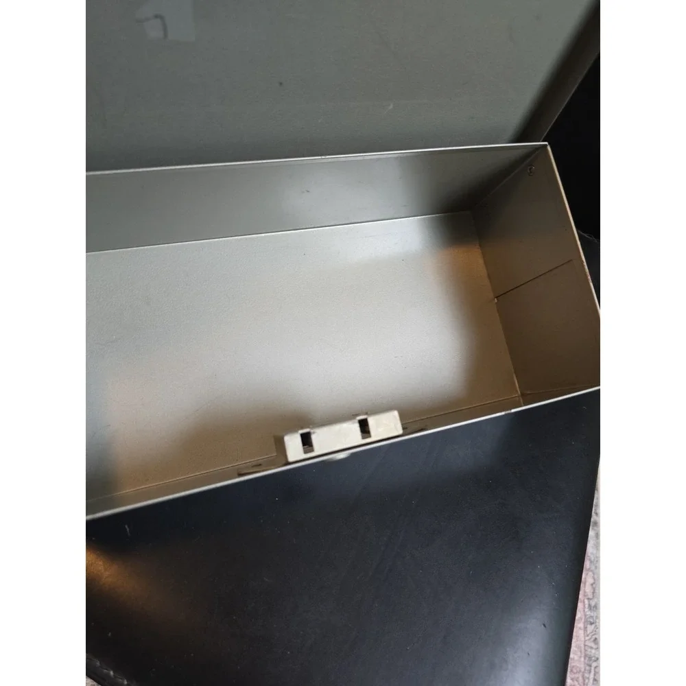 Vintage Merriam No. 8 Guardsman Metal Storage Box Rectangular Gray - No Key